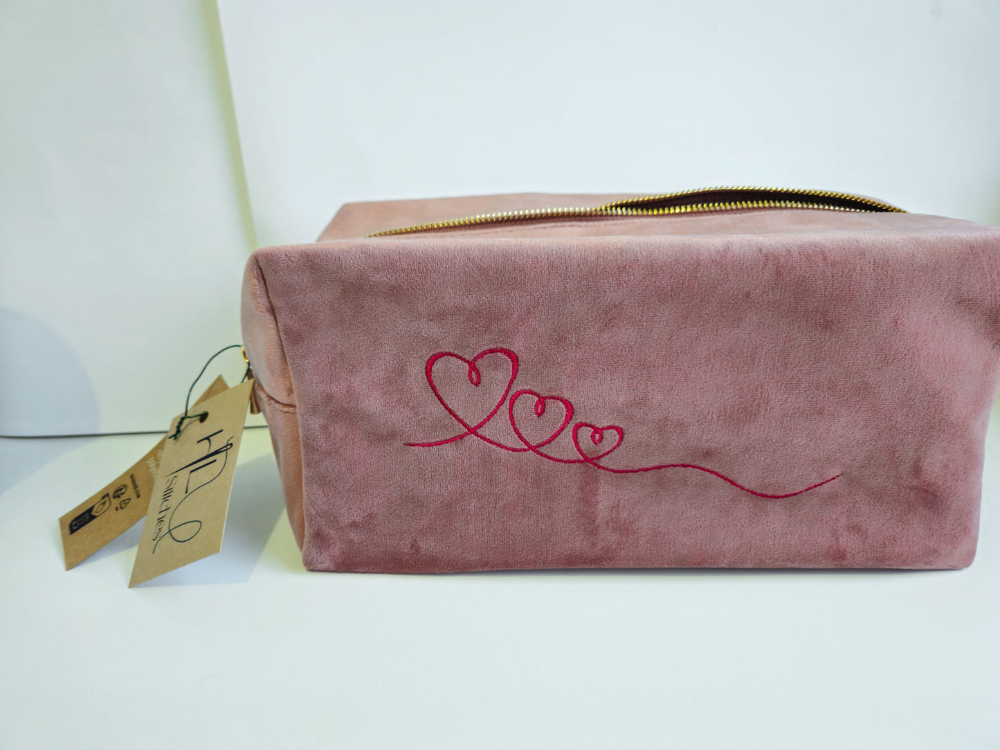 XL Velvet Pouch with Trio of Hearts Embroidery | Sustainable Makeup or Travel Pouch | Luxurious dusty pink | Recycled polyester