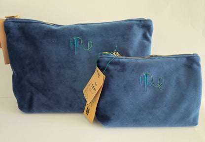 Luxurious Velvet Pouch with Fern Embroidery – Sustainable Gift or Travel Accessory in Petrol Blue (Two Sizes)