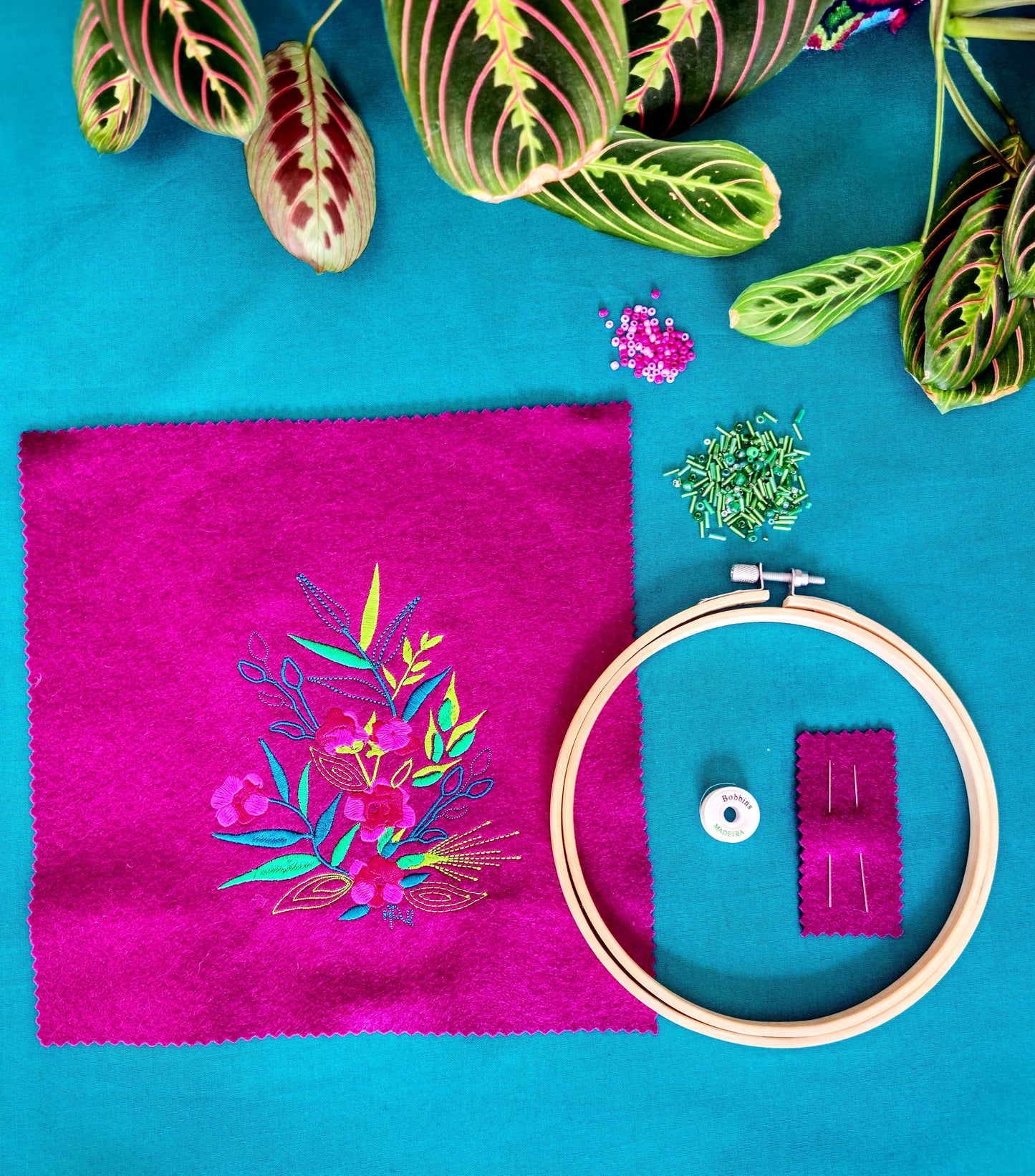 Botanical Bead Embroidery Kit – Vibrant Floral Embroidery with Beads