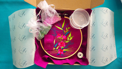 Botanical Bead Embroidery Kit – Vibrant Floral Embroidery with Beads