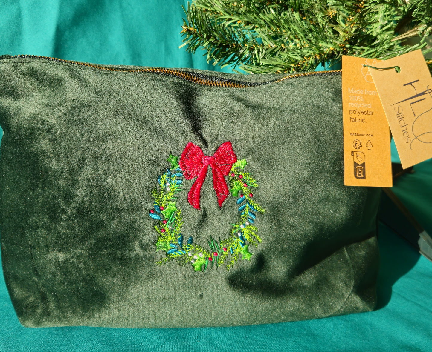 Luxurious Velvet Pouch with Christmas wreath embroidery (Two Sizes)