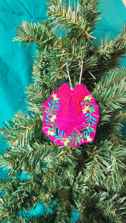 Embroidered Christmas Wreath Decoration – Handmade Ornament with Red Bow and beading detail