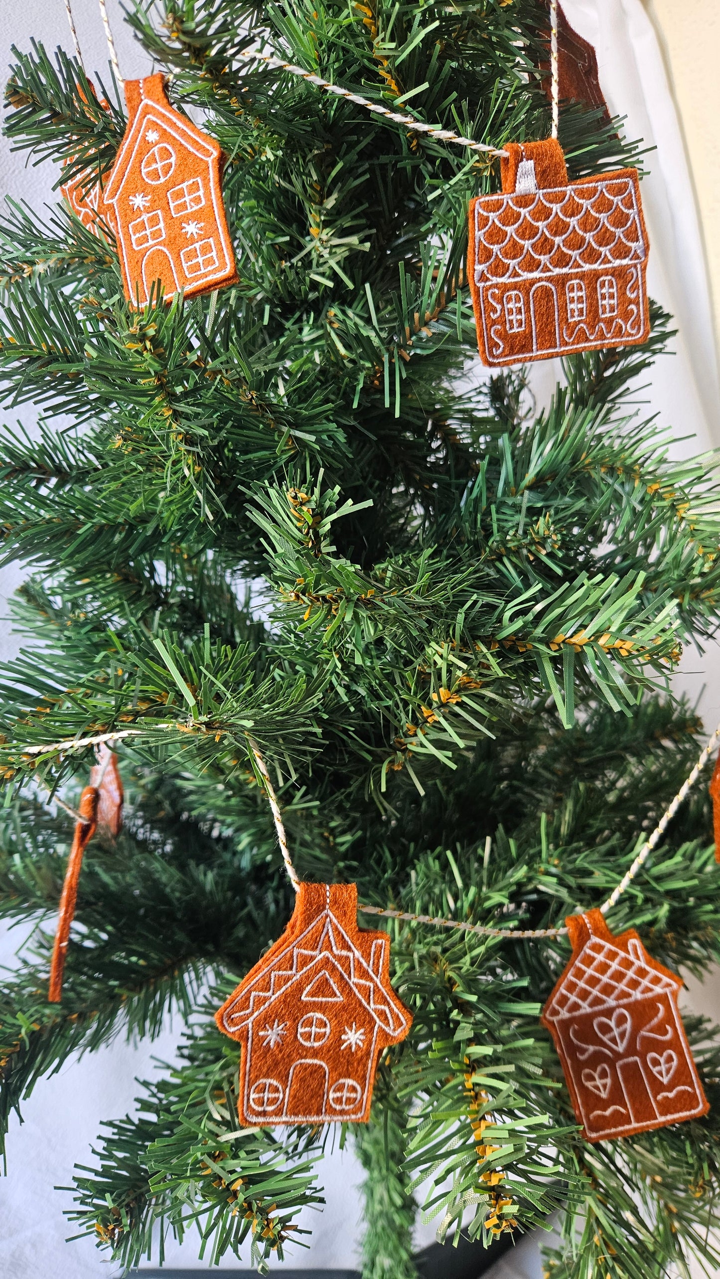 Embroidered Gingerbread House Garland – Digitally Handmade Christmas Decoration