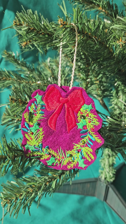 Embroidered Christmas Wreath Decoration – Handmade Ornament with Red Bow and beading detail